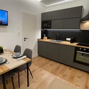  Apartment Sipsix - 2 Bedroom Flat In The Heart Of