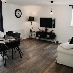 https://2-bed-river-view-greenwich.brighton-hotels-england.com